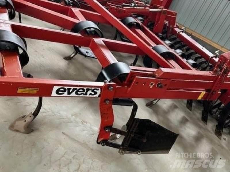 Evers Tarpan Kultivátory