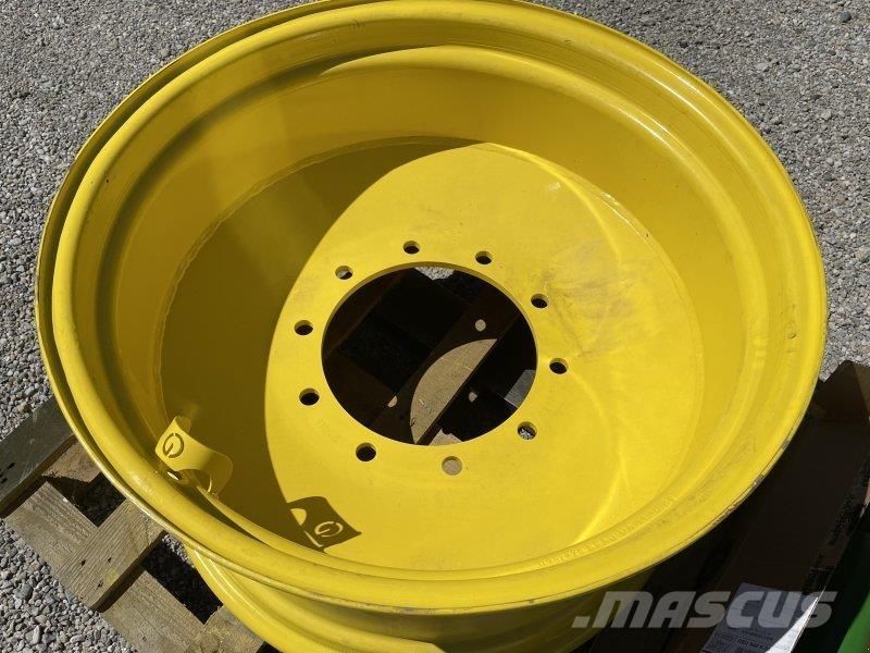 Grasdorf W15x28 Pneumatiky, kola a ráfky