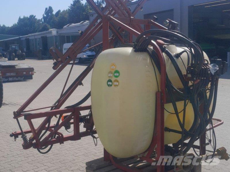 Hardi NK 800 Rozmetadla chlévské mrvy