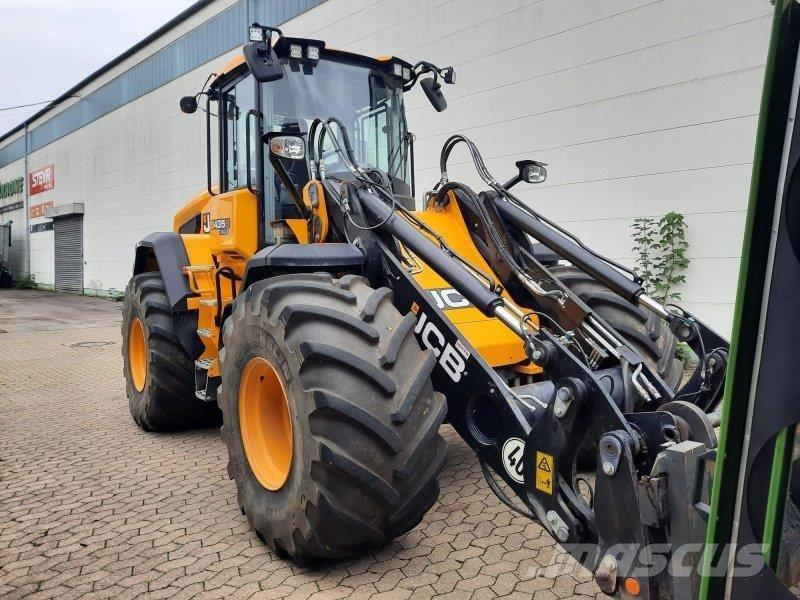 JCB 435 S Agri Kolové nakladače