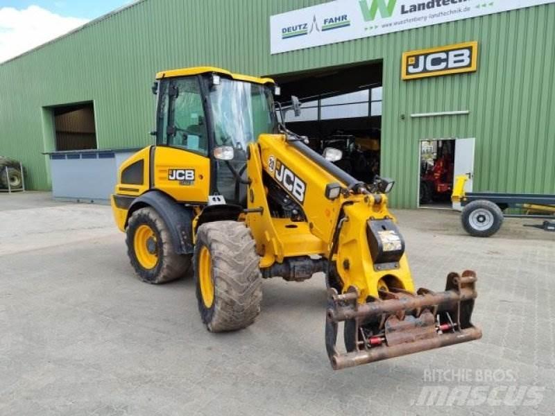 JCB TM 220 Kolové nakladače
