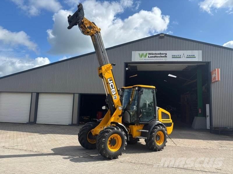 JCB TM 220 Kolové nakladače