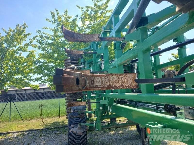 Kerner x4 460 Kultivátory