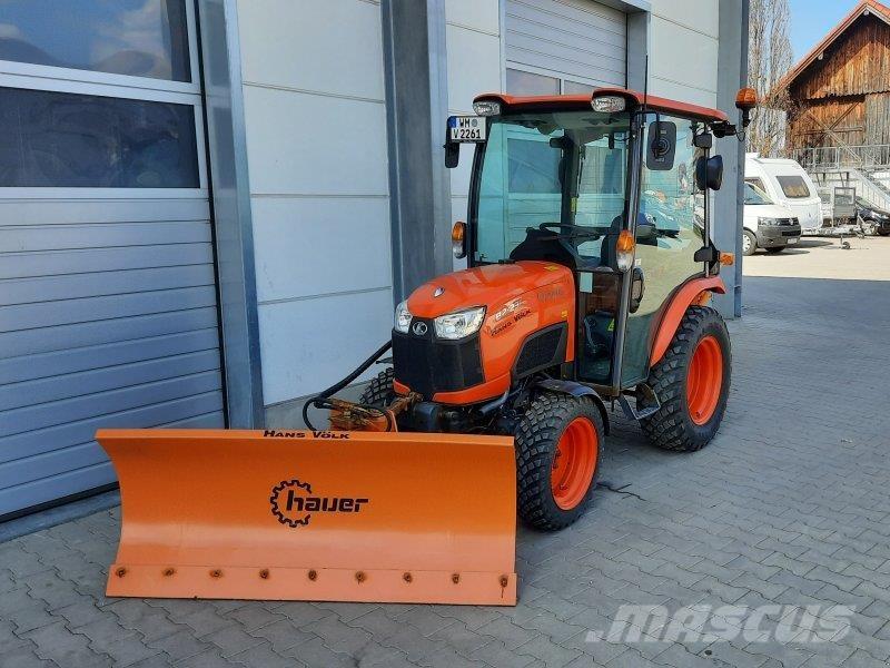 Kubota B2231 Kompaktní traktory