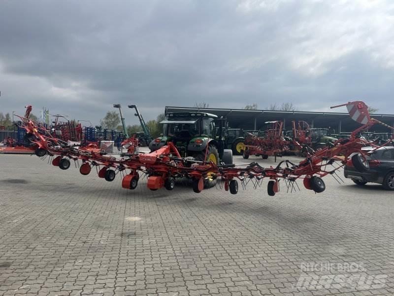 Kuhn GF 13003 Obraceče a shrabovače sena