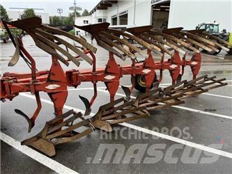 Kuhn HV 575 Konvenční pluh