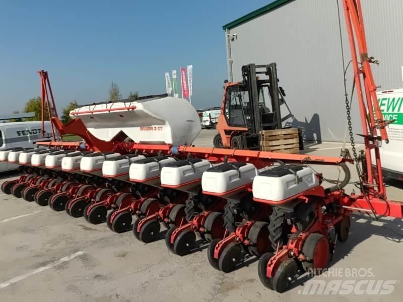 Kuhn Maxima 2 Další secí stroje a příslušenství