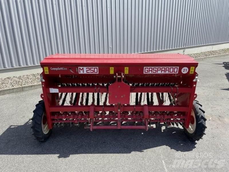 Maschio M 250 Mechanické secí stroje