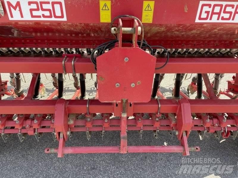Maschio M 250 Mechanické secí stroje