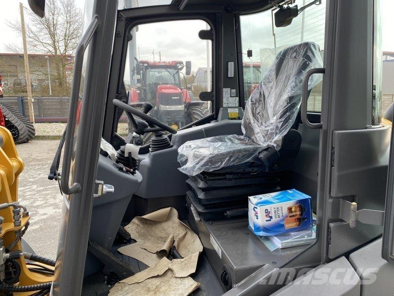 Mecalac AX 850 Kolové nakladače