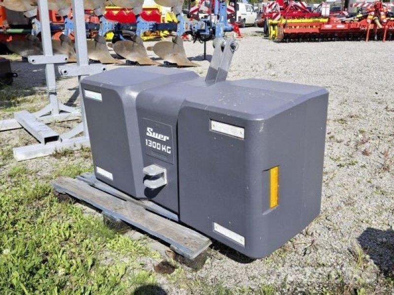  Suer SB 1300 Přední závaží