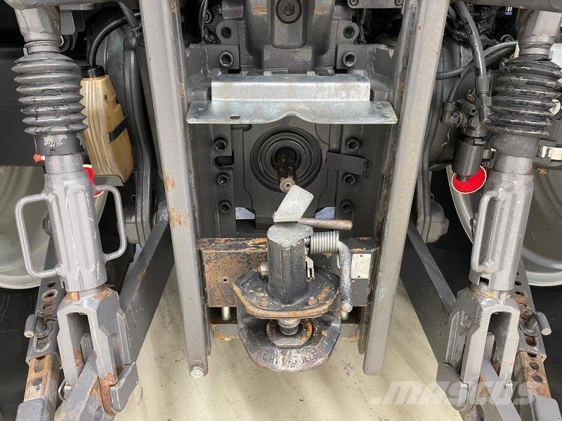 Valtra N154 Traktory