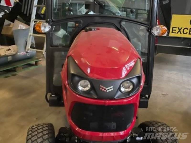 Yanmar SA221 Kompaktní traktory