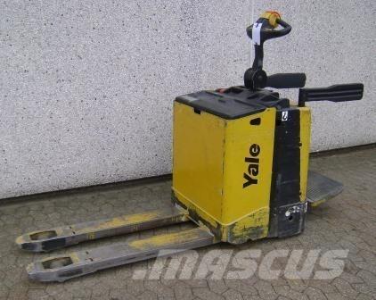 Yale MP20X - 400 AH Nízkozdvižný vozík s plošinou