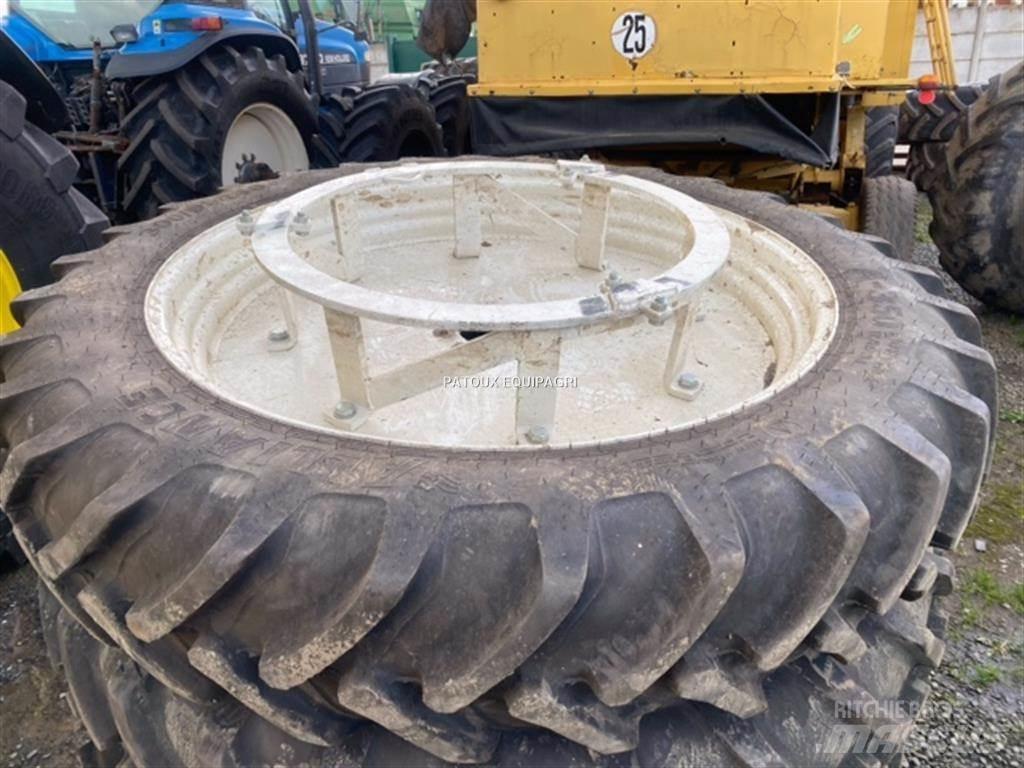 Alliance 300/95R46 Pneumatiky, kola a ráfky
