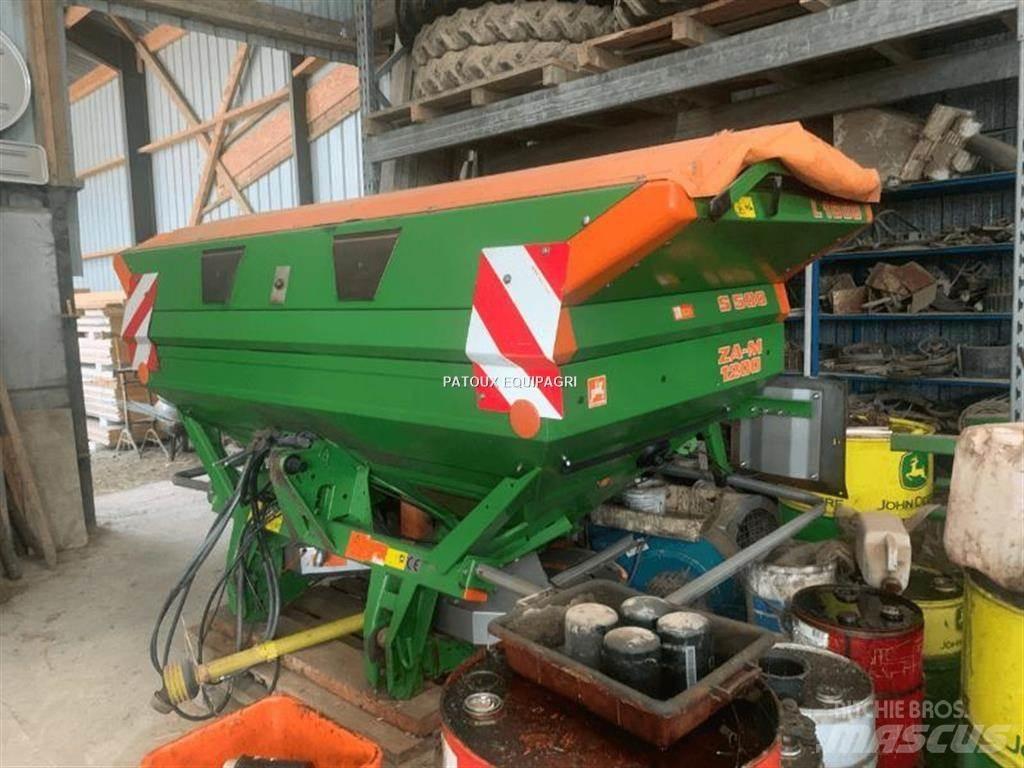 Amazone ZAM 2700 Rozmetadlo minerálních hnojiv