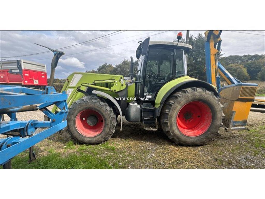 CLAAS ARION640 Traktory
