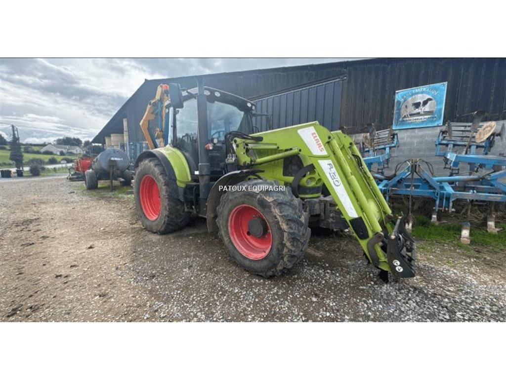CLAAS ARION640 Traktory