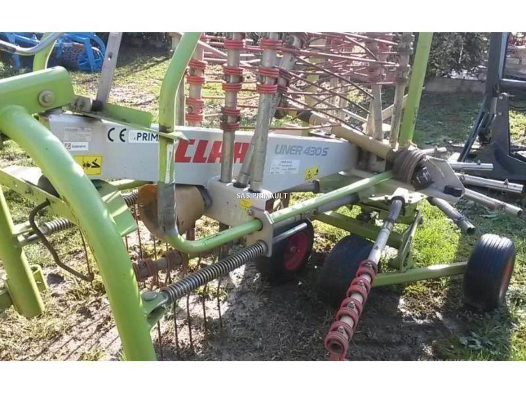 CLAAS LINER 430 S Obraceče a shrabovače sena