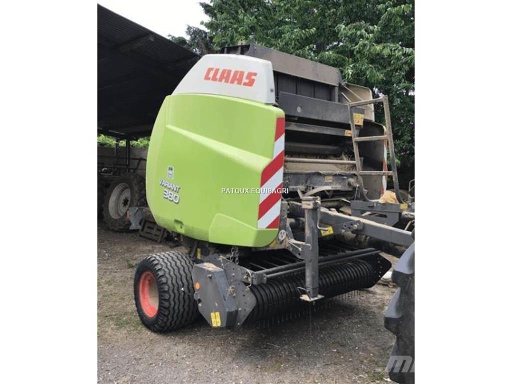 CLAAS VARIANT 380 Lis na válcové balíky