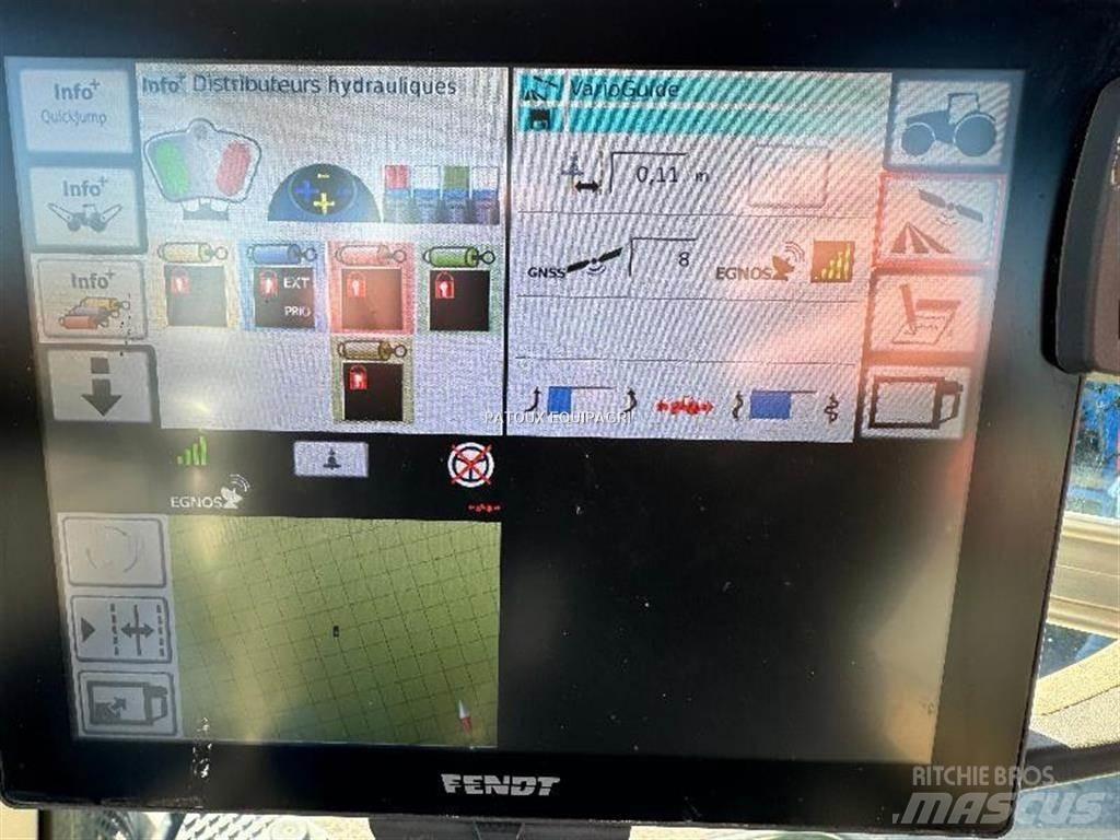 Fendt 826 VARIO Traktory