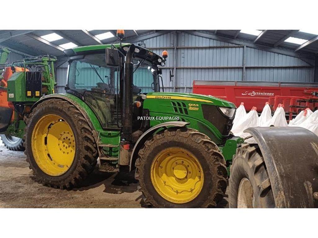 John Deere 6105R Traktory
