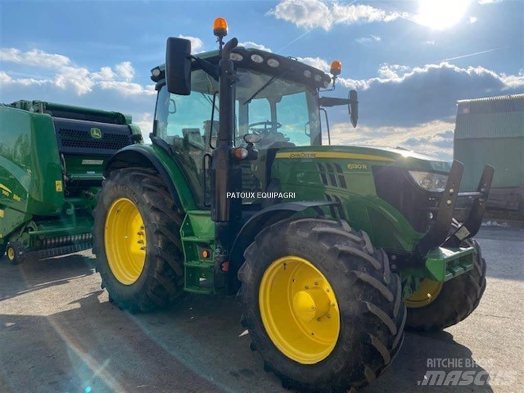 John Deere 6130R Traktory