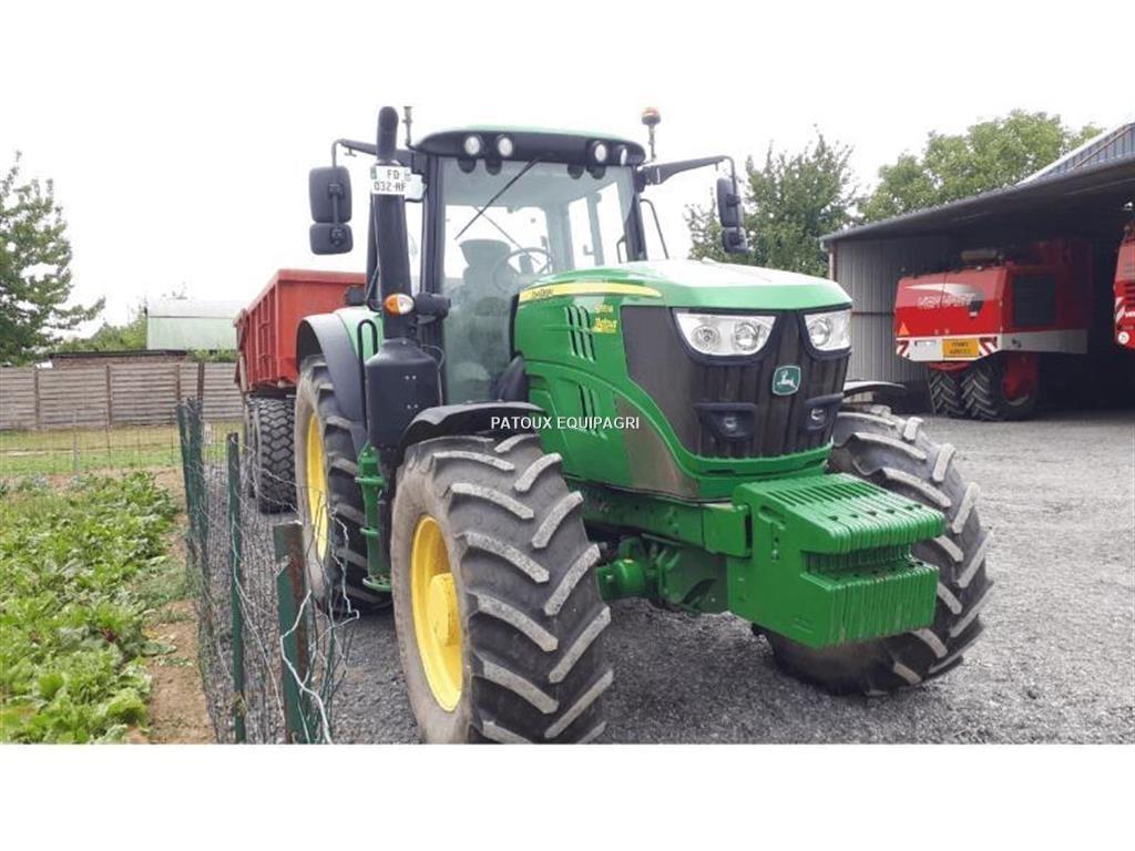 John Deere 6155M Traktory