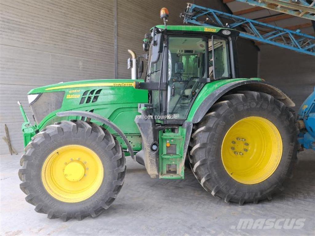 John Deere 6155M Traktory