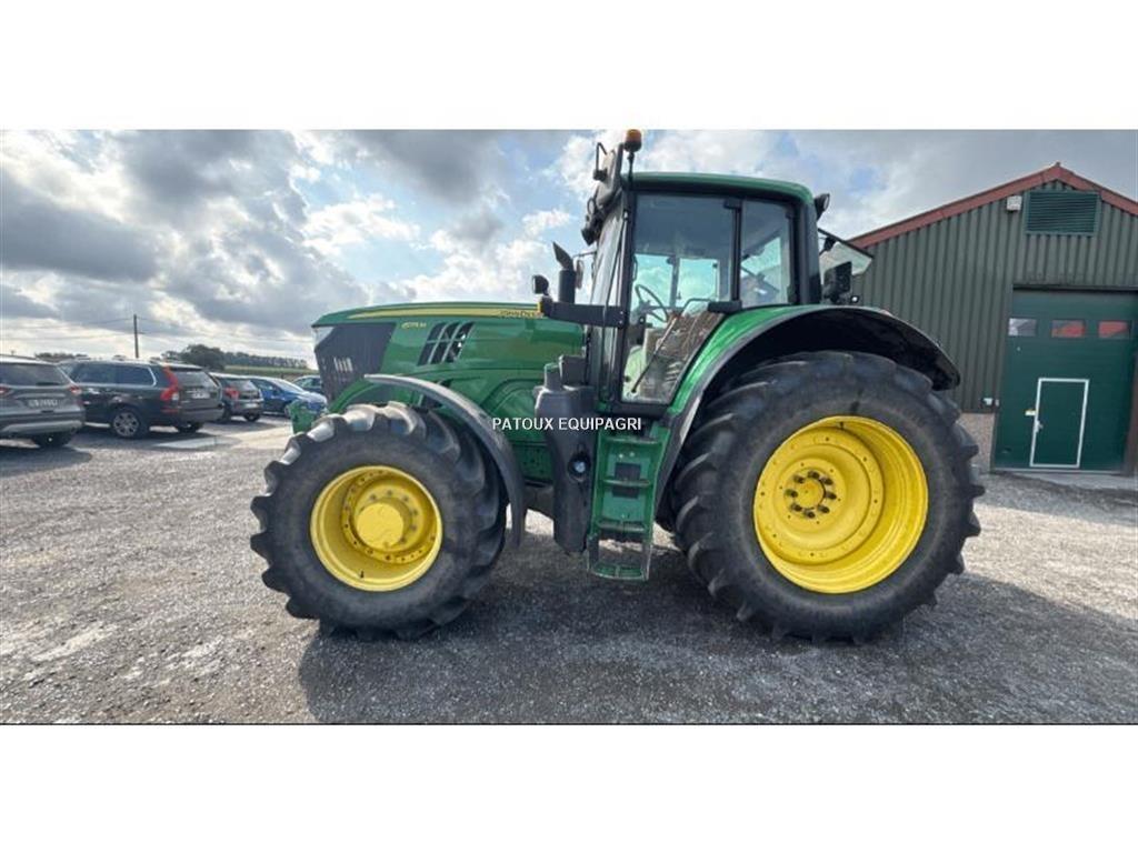 John Deere 6175M Traktory