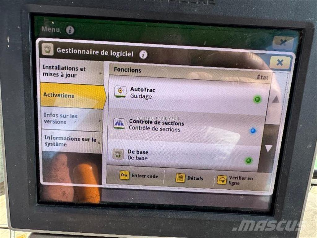 John Deere 6175R Traktory