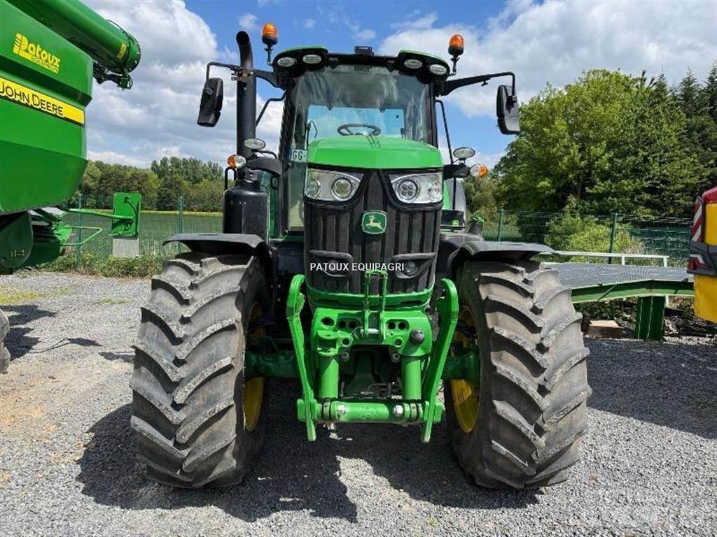 John Deere 6195M Traktory