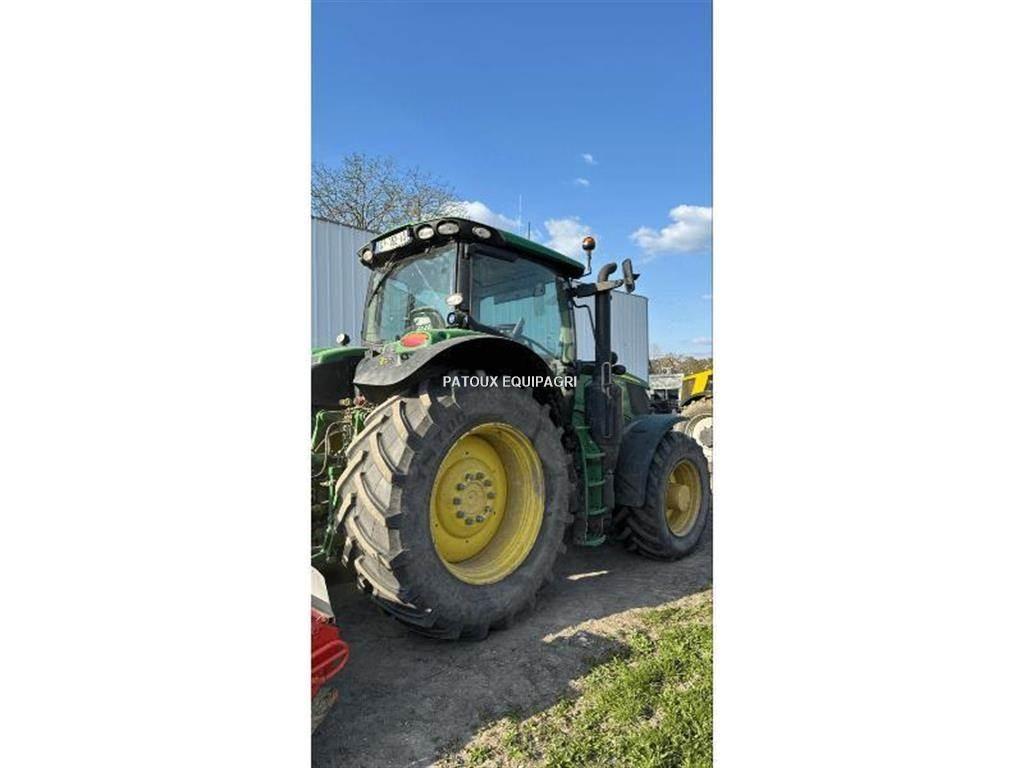 John Deere 6195R Traktory