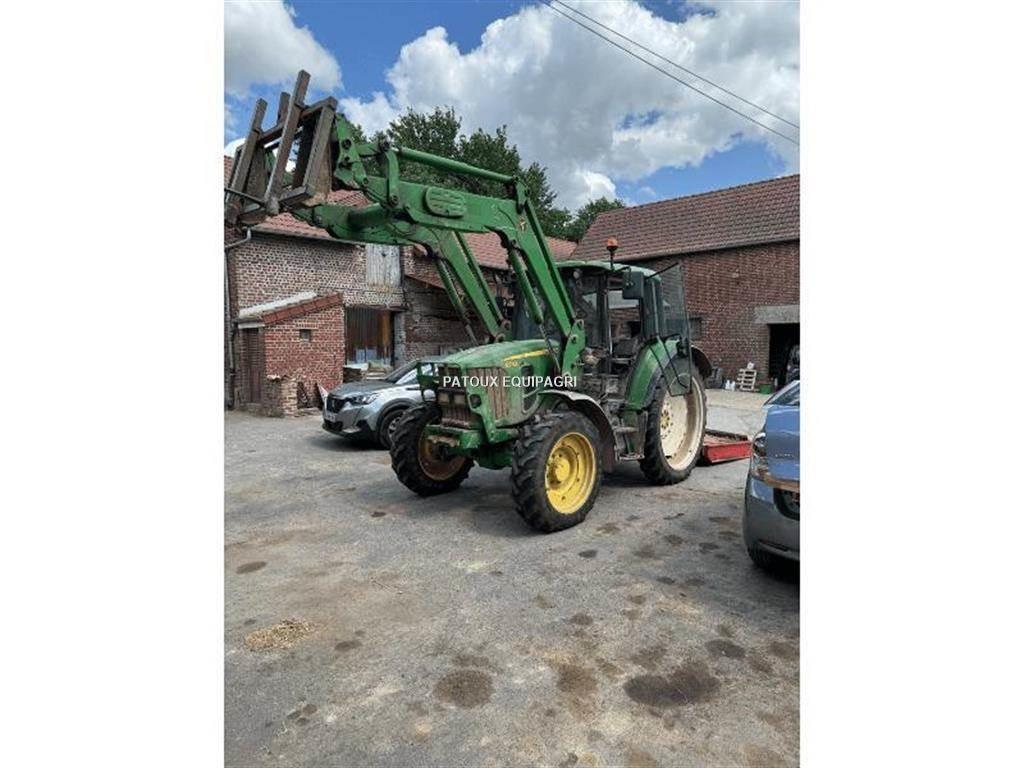John Deere 6230 Traktory