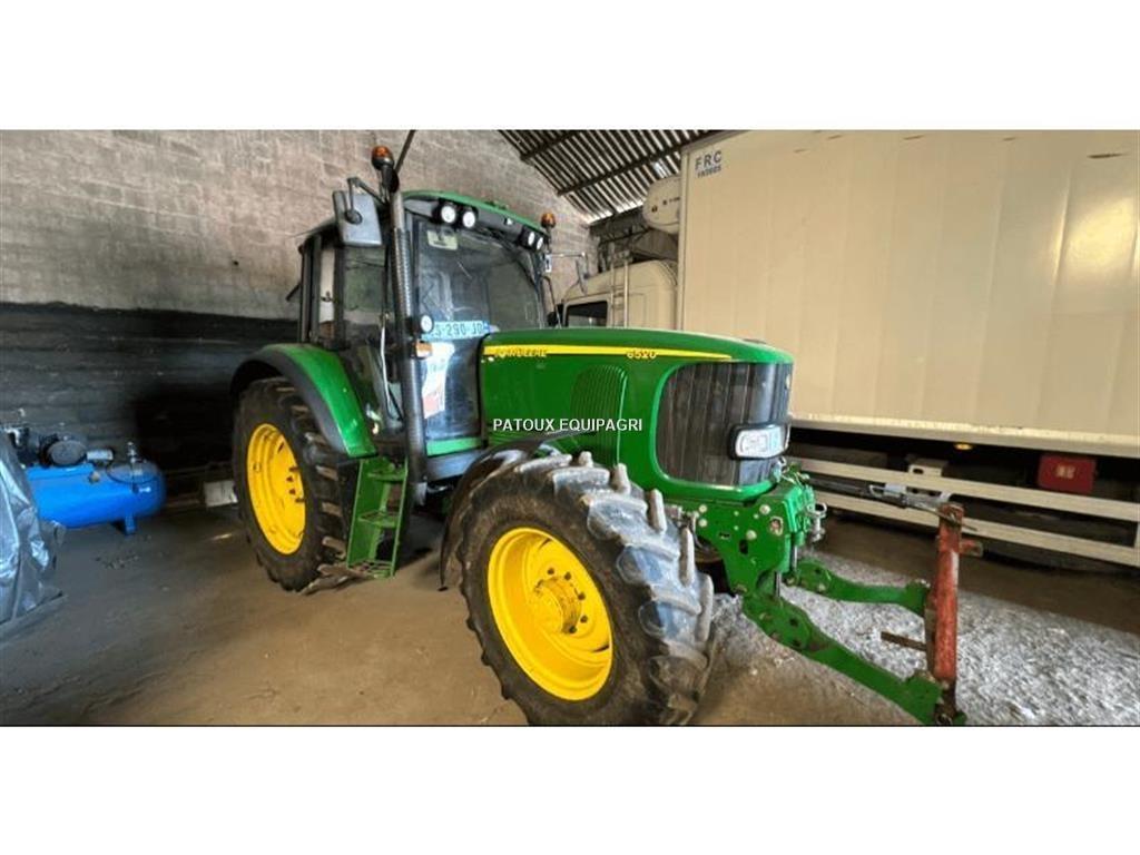 John Deere 6520 Traktory