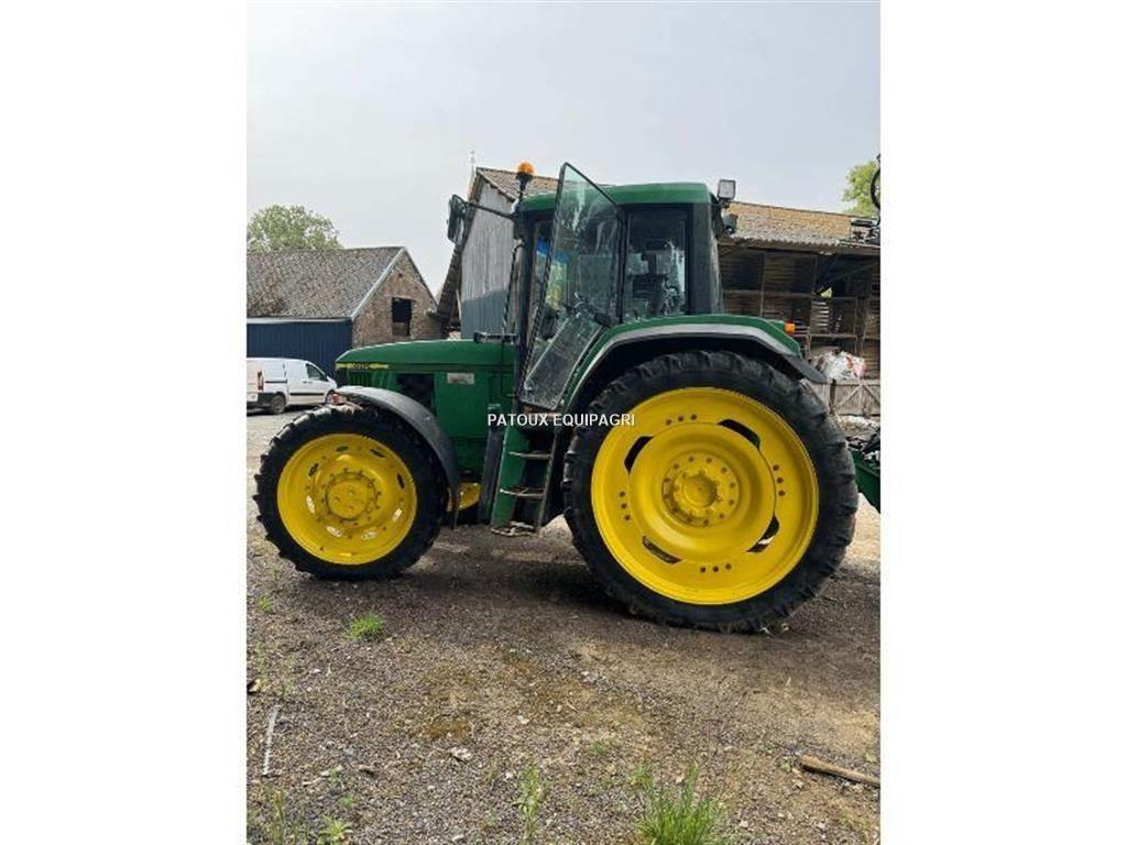 John Deere 6910 Traktory