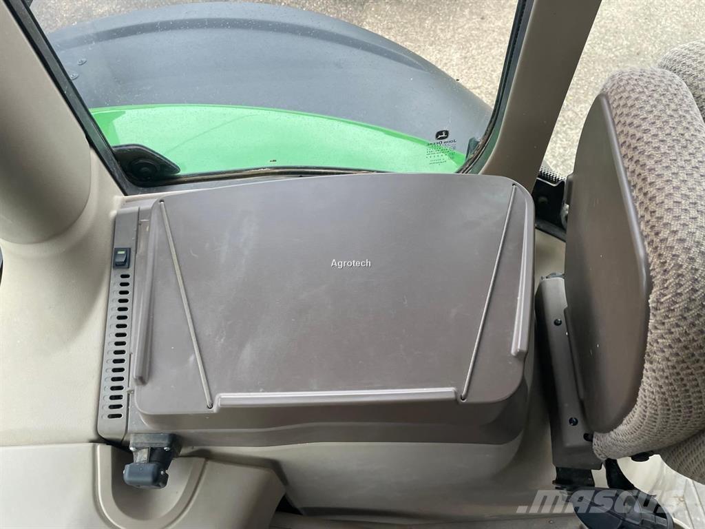 John Deere 6R 195 Traktory