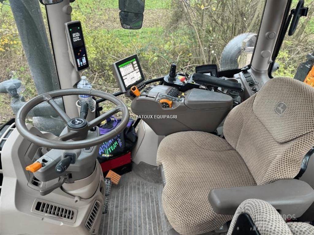 John Deere 6R195 Traktory