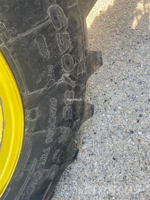 John Deere 6R195 Traktory