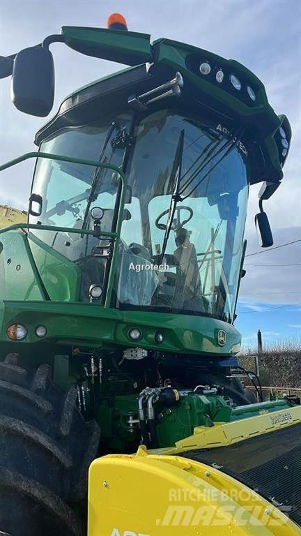 John Deere 8400 Sklízecí řezačka