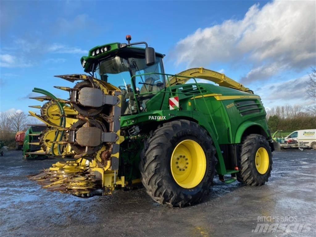 John Deere 8500 Sklízecí řezačka