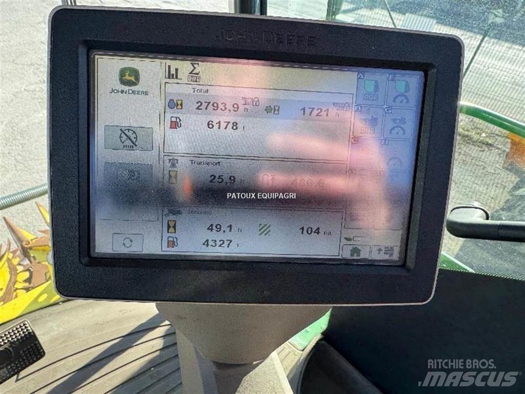John Deere 8500 Sklízecí řezačka