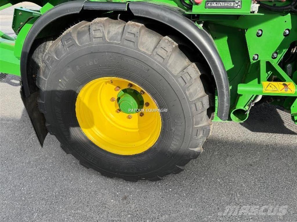 John Deere C441R Ovíječky