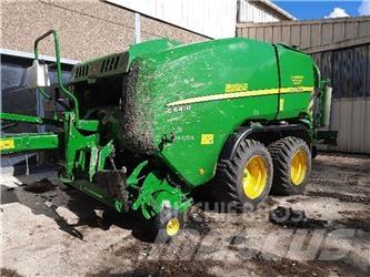 John Deere C441R Ovíječky