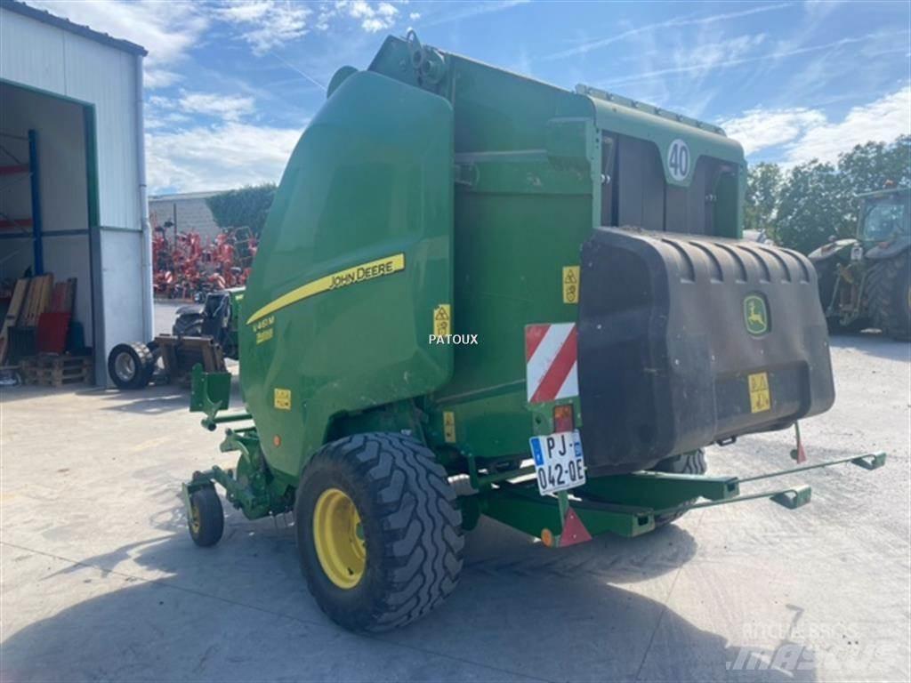 John Deere V461M Lis na válcové balíky