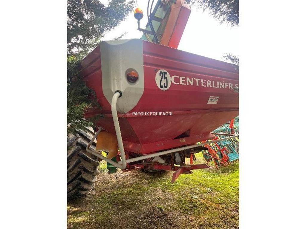 Lely CENTERLINER Rozmetadlo minerálních hnojiv