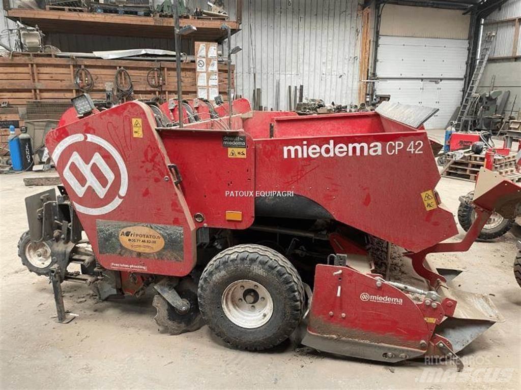 Miedema CP42 Sázecí stroje na brambory