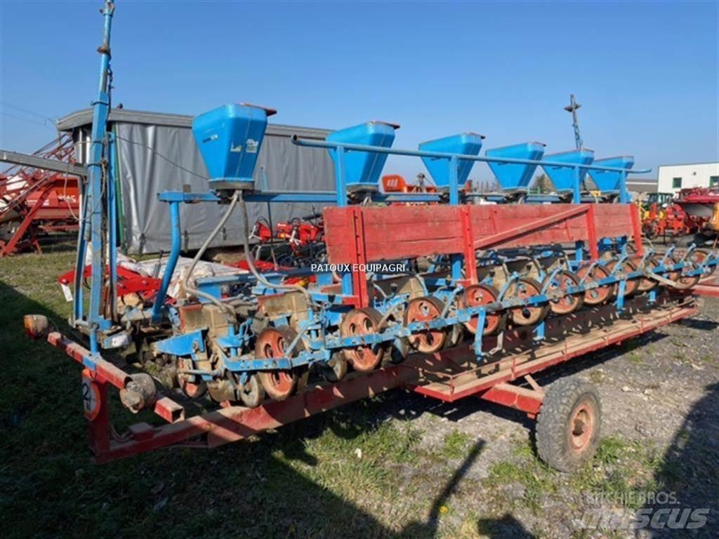 Monosem BR 12R Mechanické secí stroje