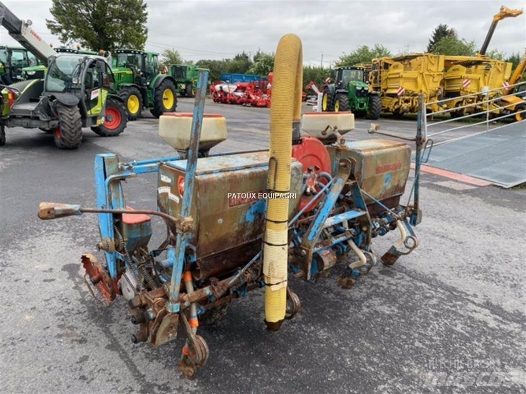 Monosem PN Mechanické secí stroje