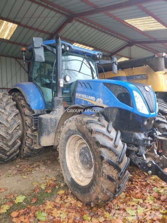 New Holland T7.210 Traktory
